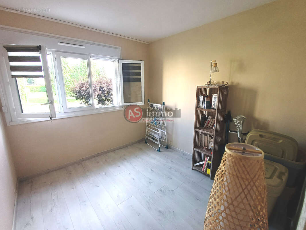 Appartement à GREGES