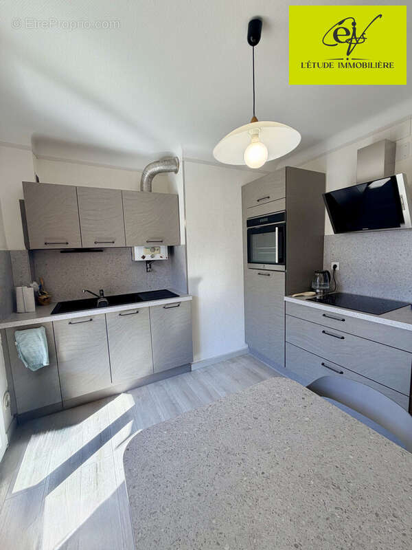 Appartement 85 m² à Forbach  - photo 4