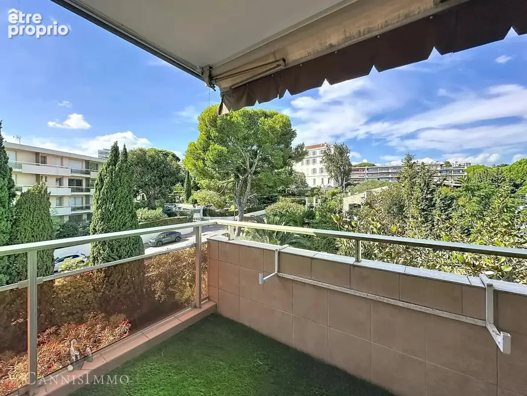 Appartement 4 pieces vue mer cannes grande terrasse - cave garage - photo 19