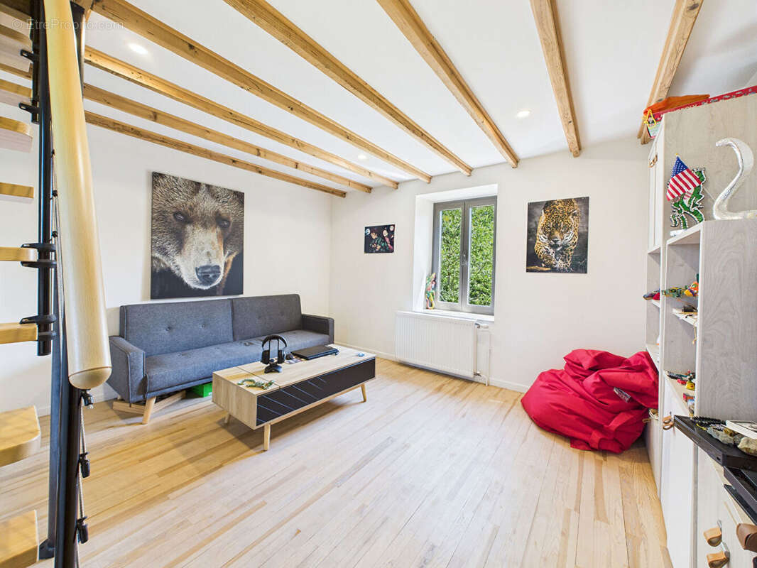 Maison à TOURNON-SUR-RHONE