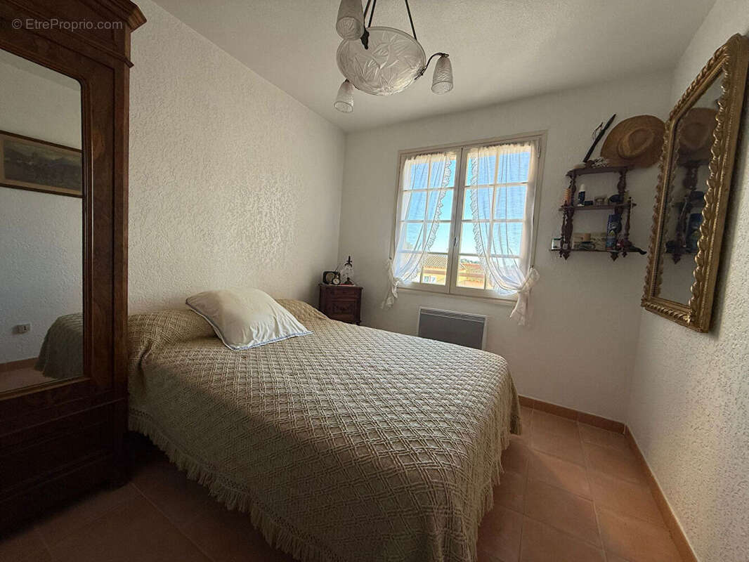 Appartement à SAINT-MANDRIER-SUR-MER