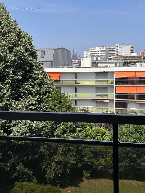 Appartement à CHAMALIERES