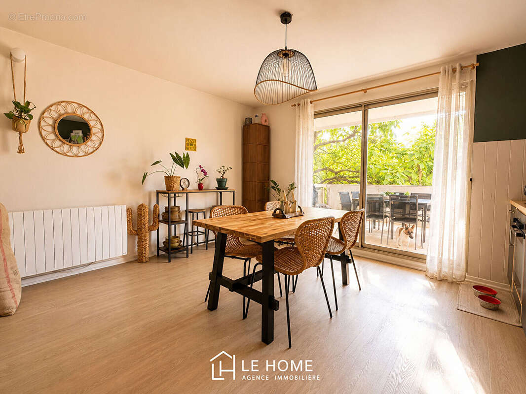 Appartement à TASSIN-LA-DEMI-LUNE