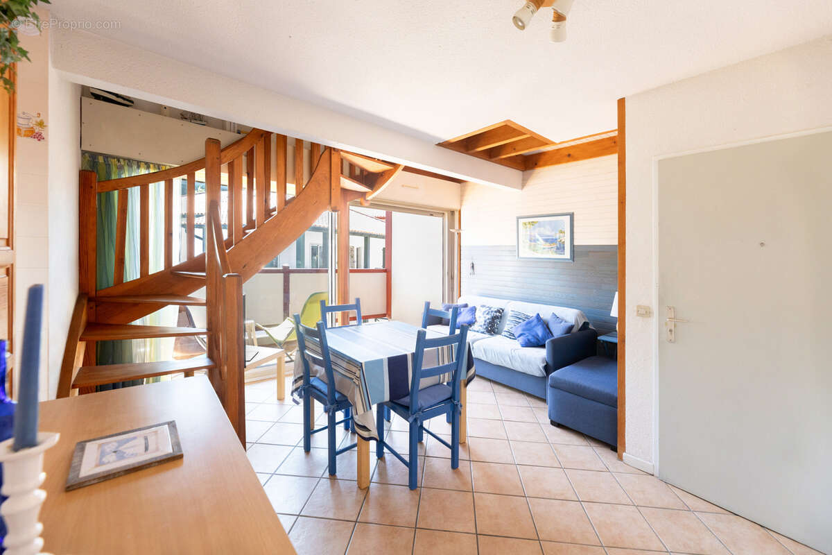 Appartement à CIBOURE