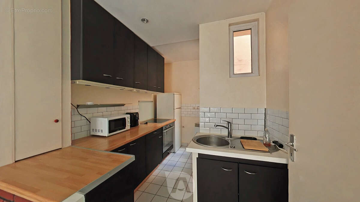Levallois-Perret - Appartement 2 Pièces - photo 2
