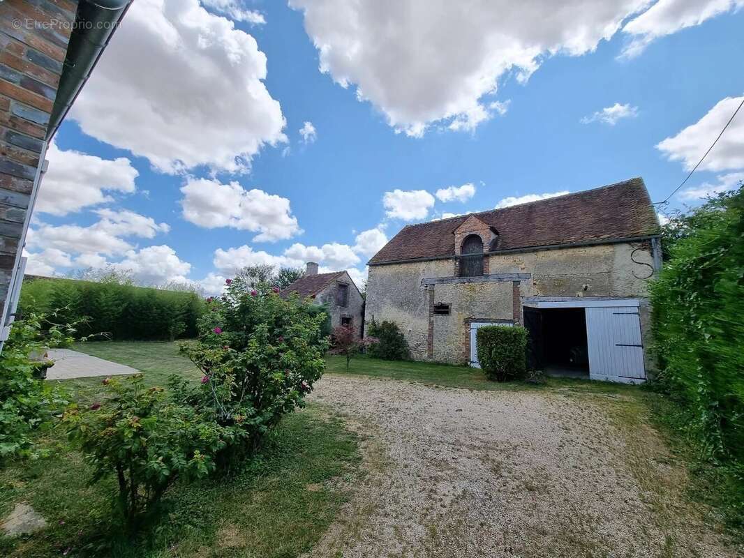 Maison à NEMOURS