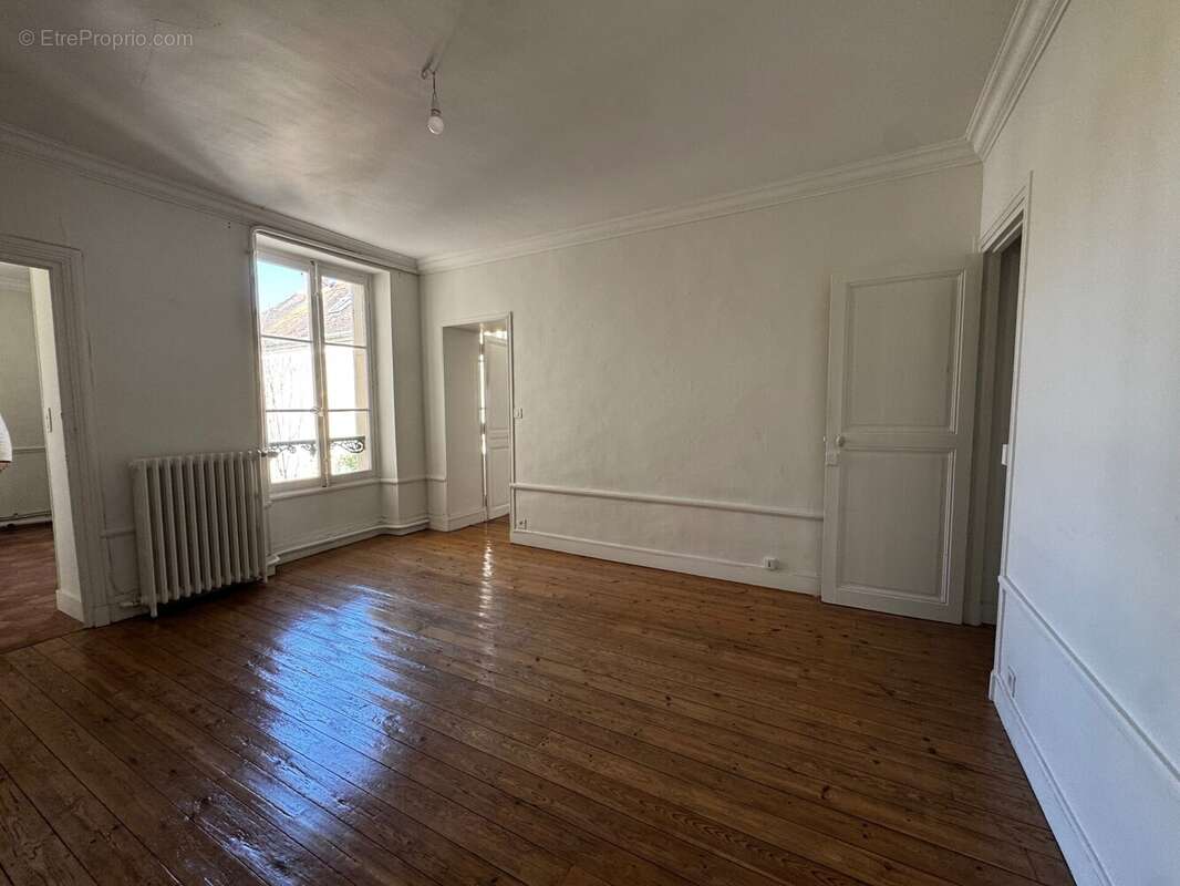 Appartement 79 m² à Fontainebleau  - photo 8