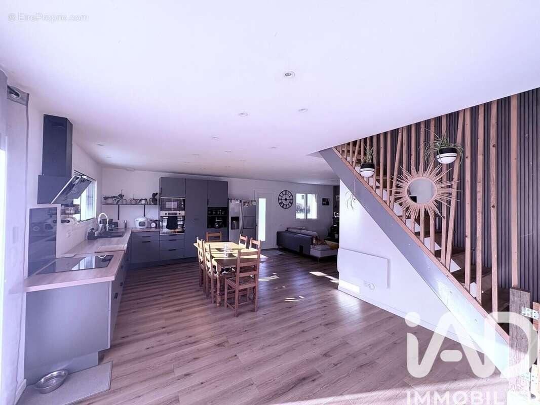 Maison 130 m² à Soulom  - photo 3