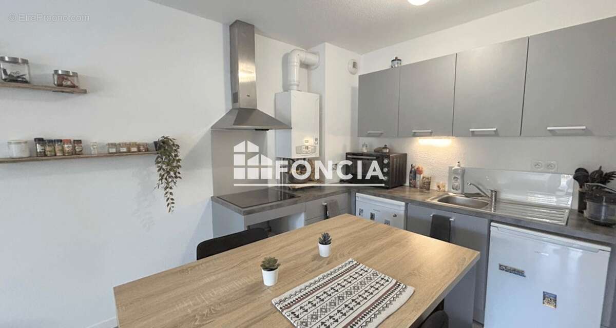 Appartement à TOSSE
