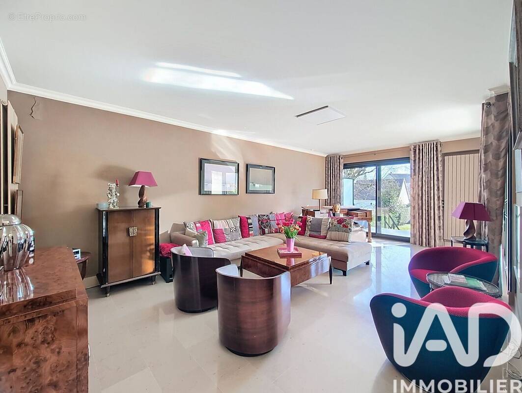 Photo 1 - Maison à RAMBOUILLET