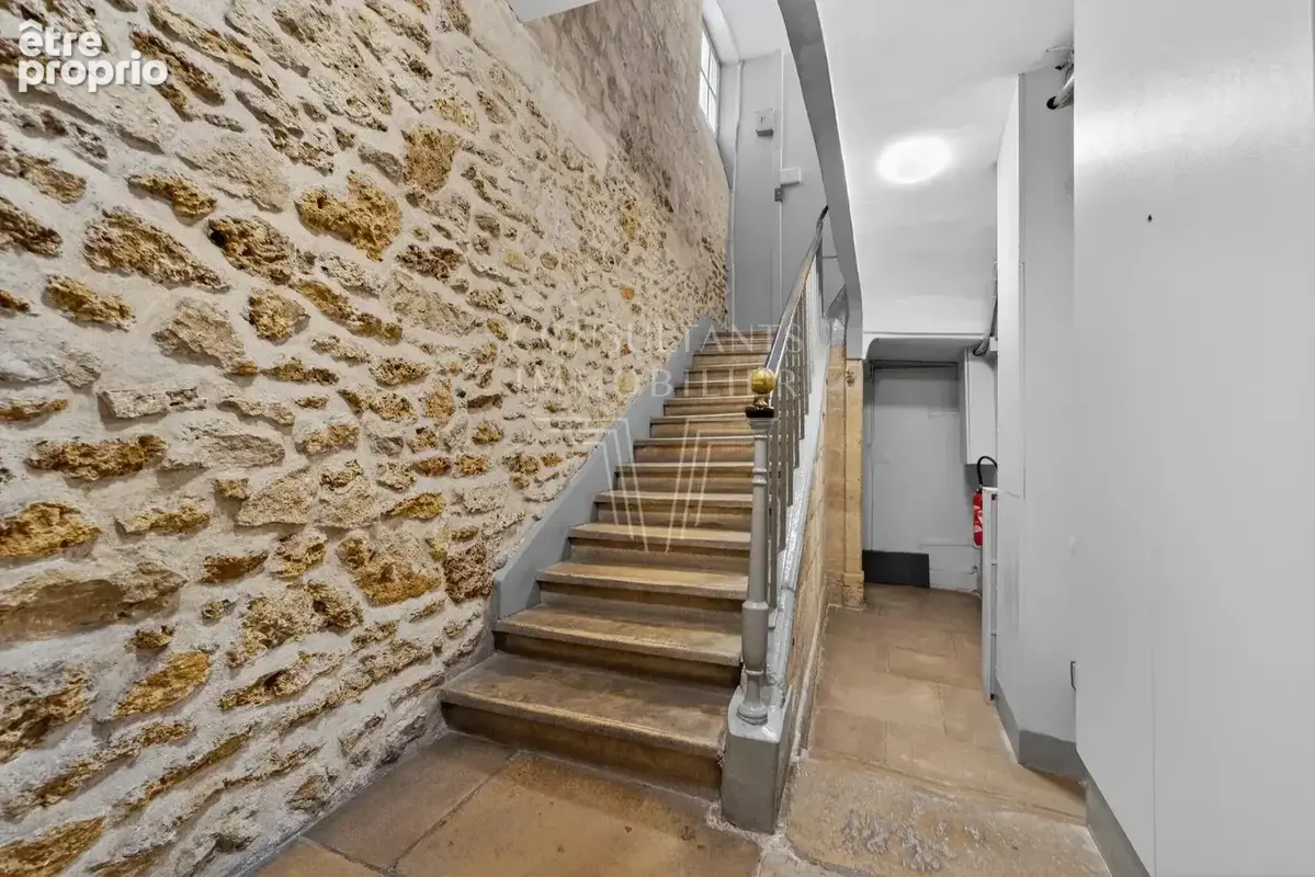 Rue de bourgogne. beau deux-pièces - photo 8