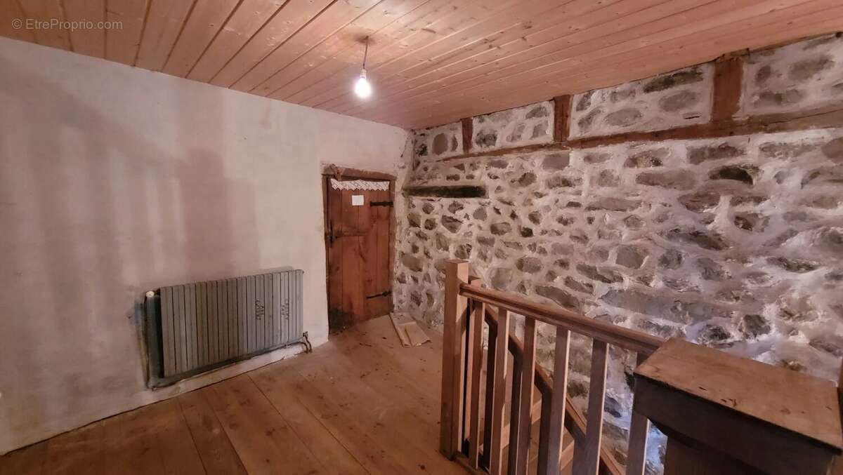 Maison à FAY-SUR-LIGNON