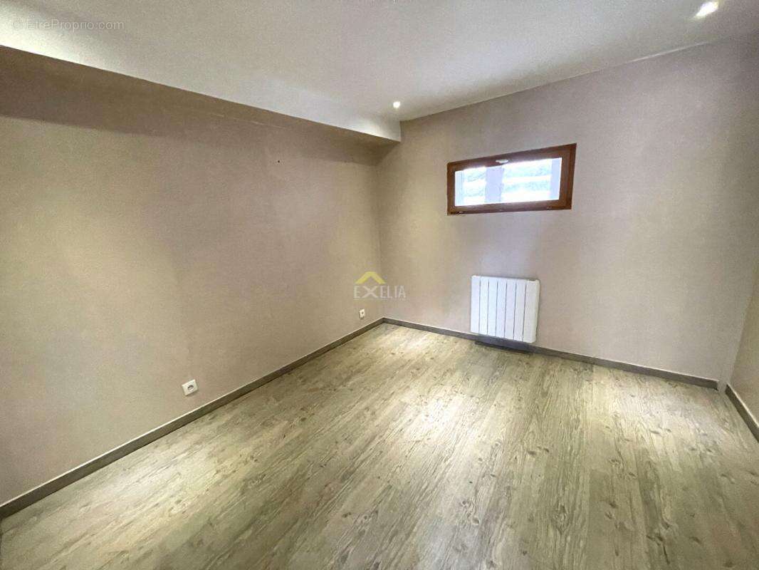 Maison à BENNECOURT