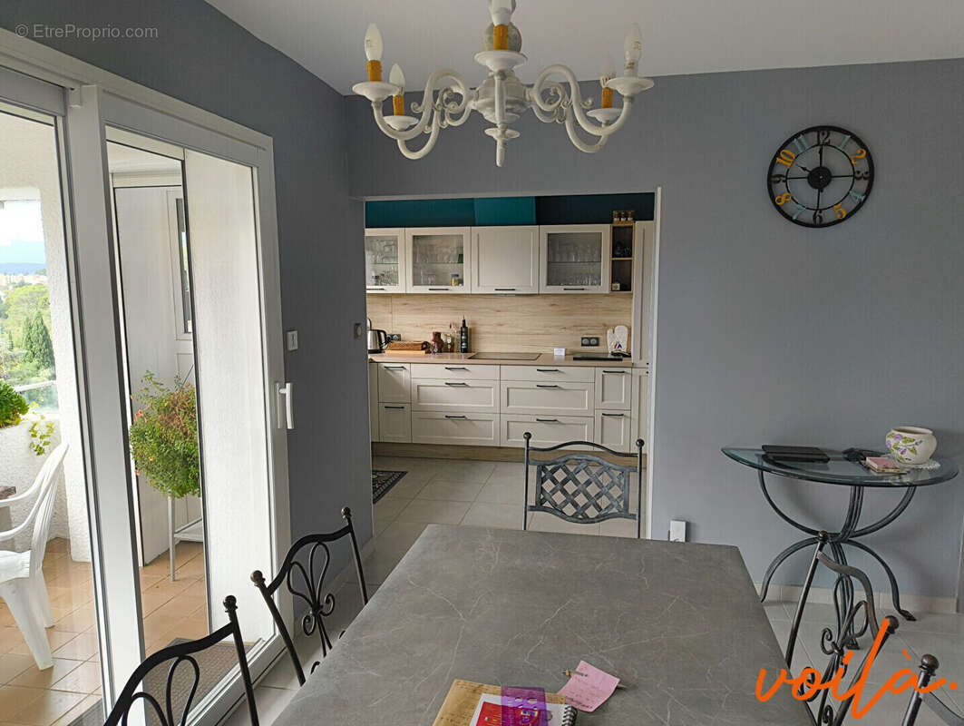 REF - COLORIS7 - Carcassonne VUE CITE - maison 130 m2 hab - garage - 4 ch - jardin - photo 7