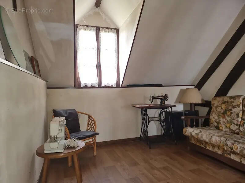 Maison à LE GUE-DE-LA-CHAINE