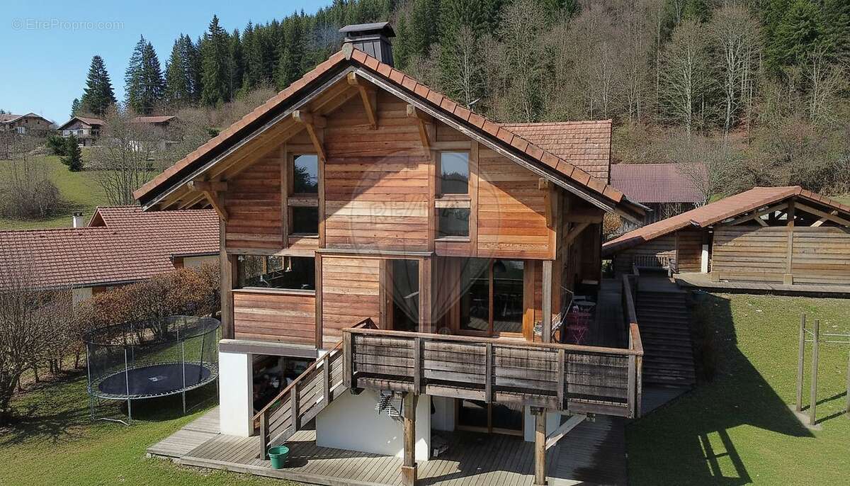 Maison à MONT-SAXONNEX