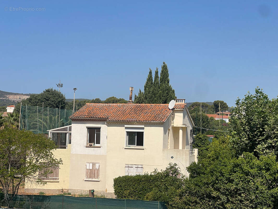 Appartement T3 de 62 m² à 20 mètres de la plage, Emplacement exceptionnel en front de mer - photo 7