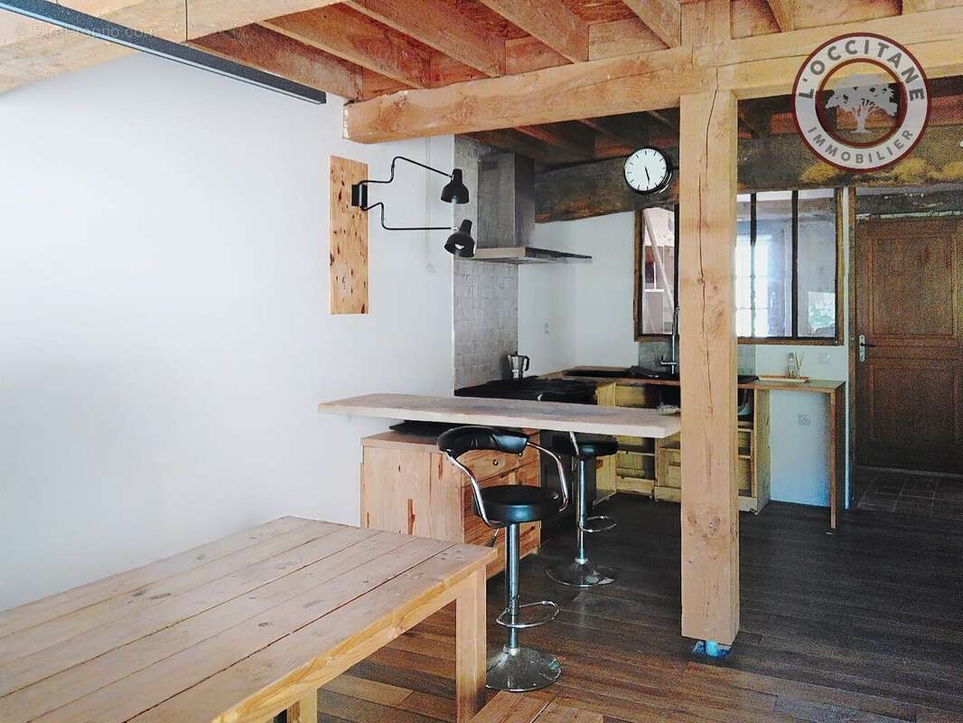 Maison à MAUVEZIN