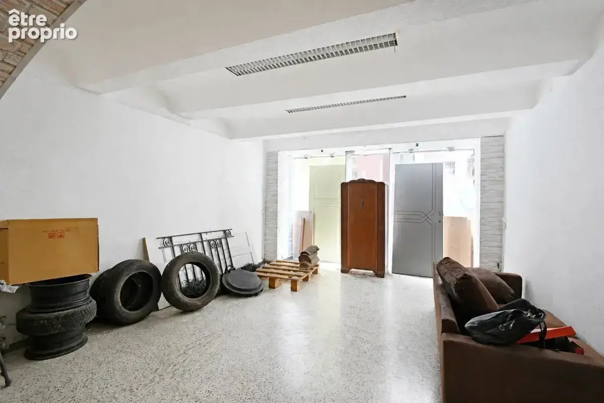Immeuble de 7 pièces de 132 m² à Saint-Ambroix - photo 23