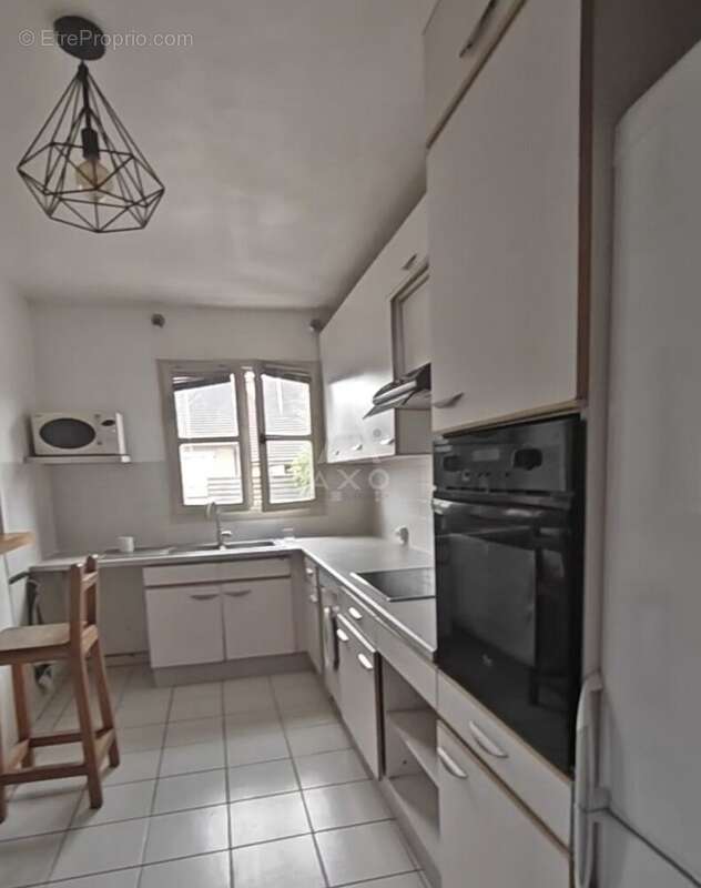 Appartement à EZANVILLE
