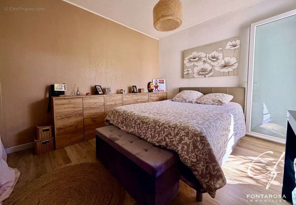 Appartement à FREJUS