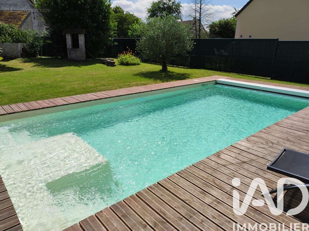 Maison 183 m² à Bannost-Villegagnon  - photo 4