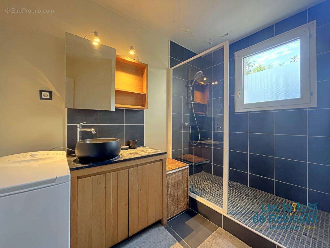 Appartement à LE PLESSIS-ROBINSON