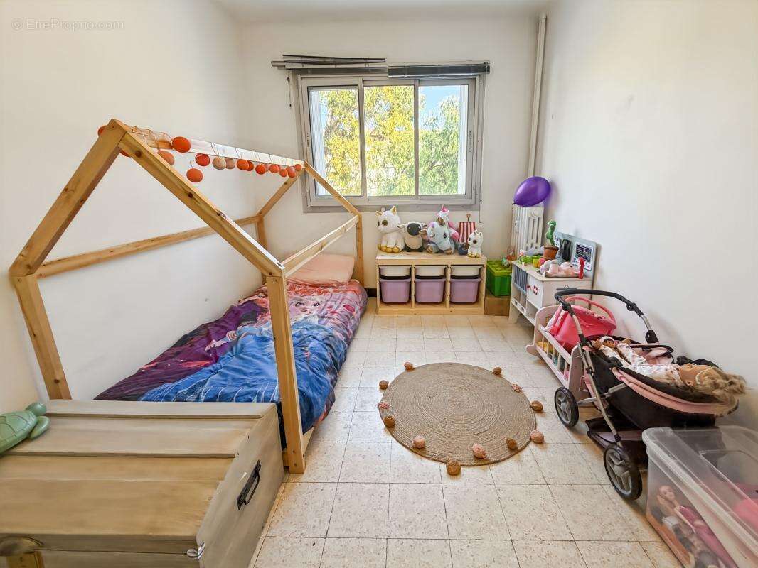 Appartement à HYERES