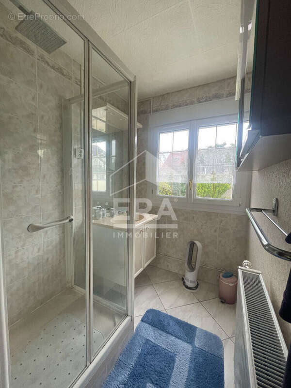 Maison à LA FERTE-ALAIS