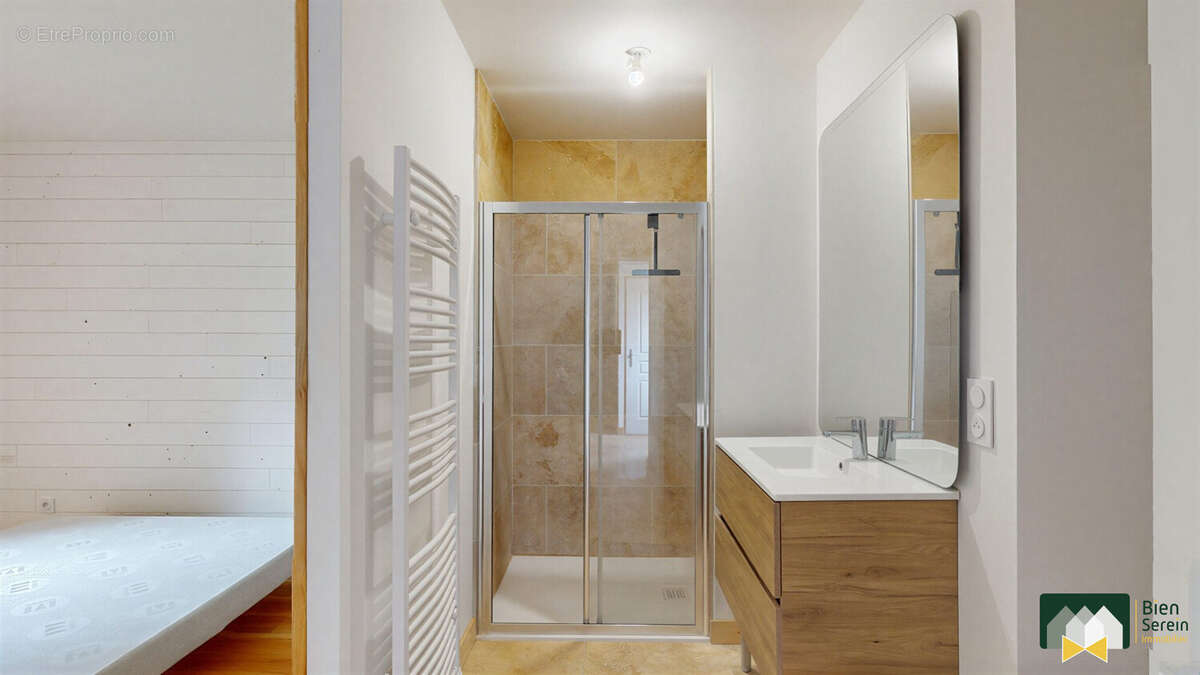 Maison 140 m² à Brunelles  - photo 6