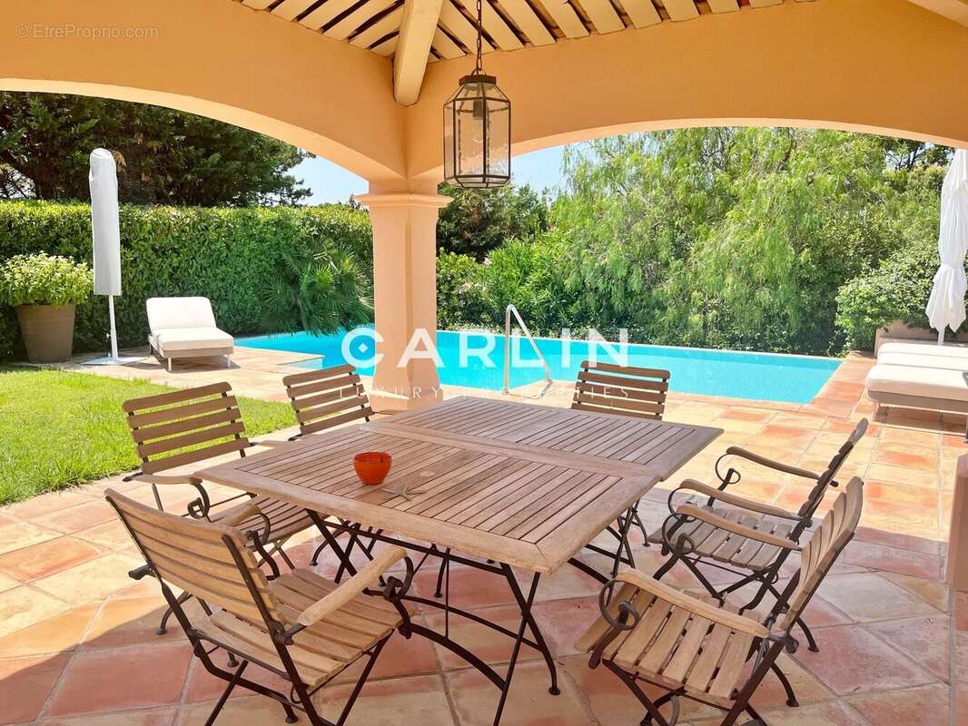 Maison à GASSIN