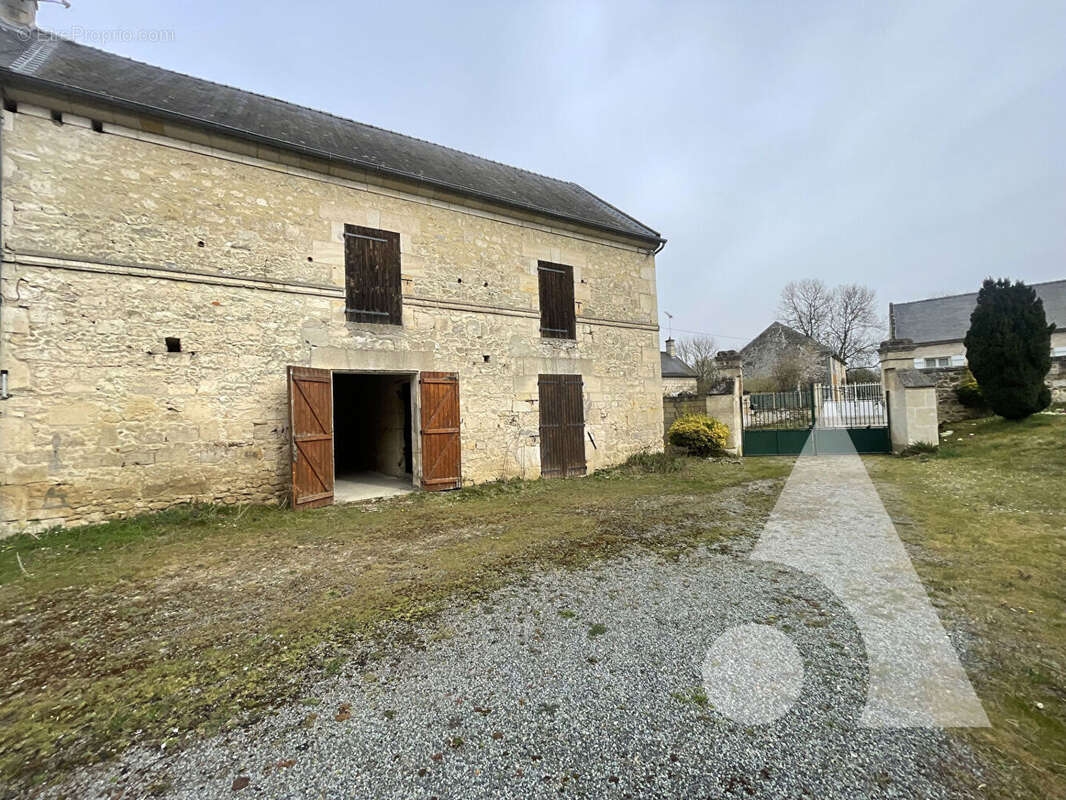 Autre à CREPY-EN-VALOIS