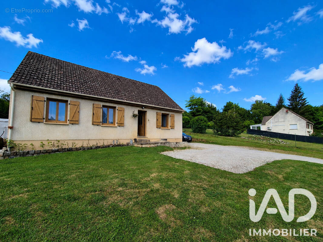 Photo 1 - Maison à CROUY-SUR-OURCQ
