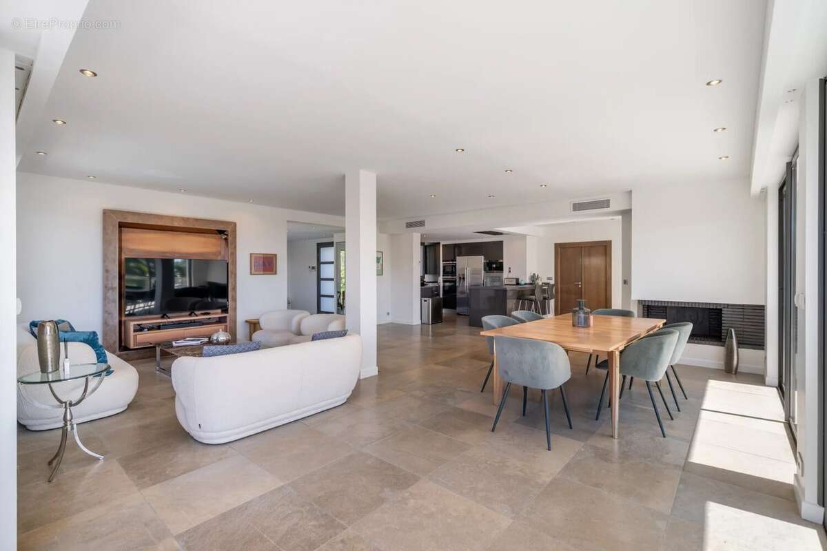 Maison à CANNES
