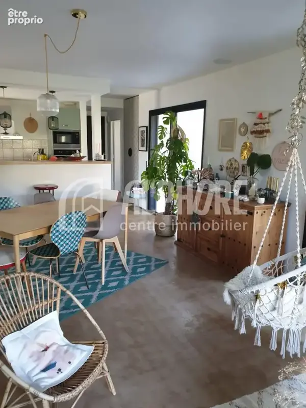 Maison contemporaine de 2017, 4 chambres , garage . - photo 15