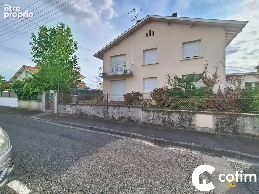 Appartement 140 m² à vendre à Billere (64140) - photo 1