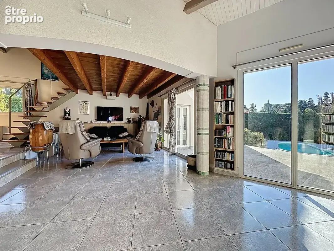Maison 4 pièces 211 m² à vendre à Balaruc-Le-Vieux (34540) - photo 5