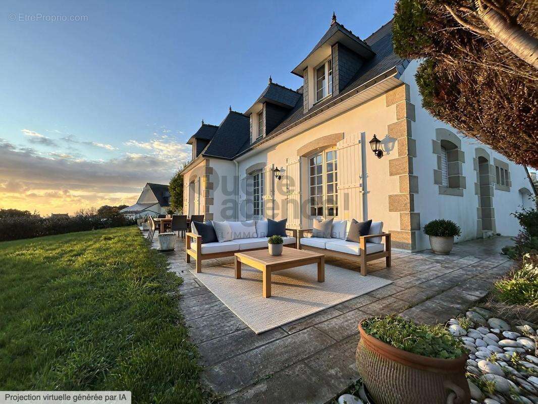 Maison à PLOUHINEC