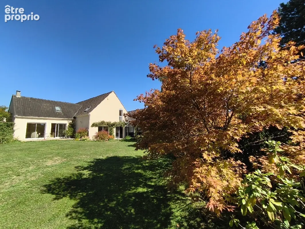 Photo Maison à Nesles-La-Vallee au prix de 479 500€