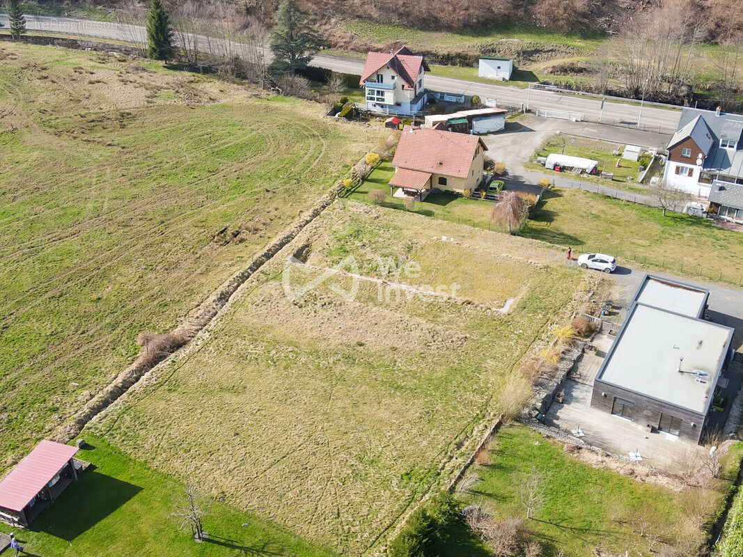 Terrain à LE BONHOMME