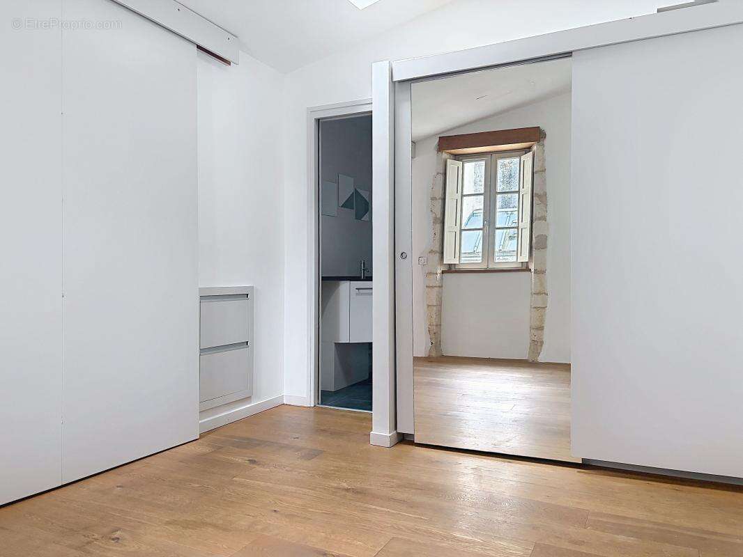 Appartement À Vendre  LA ROCHELLE - photo 6