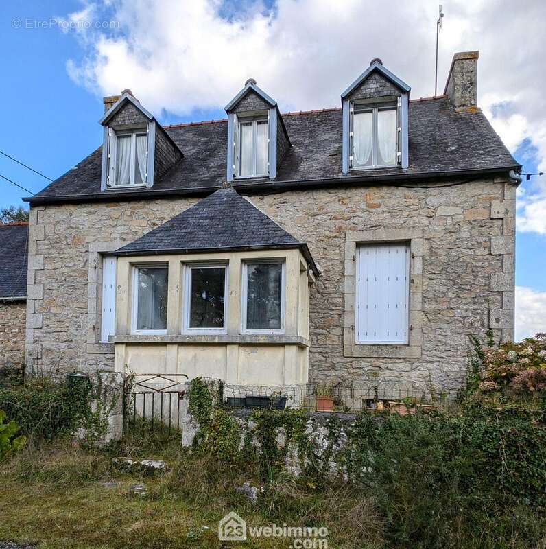 Maison à GUERLESQUIN