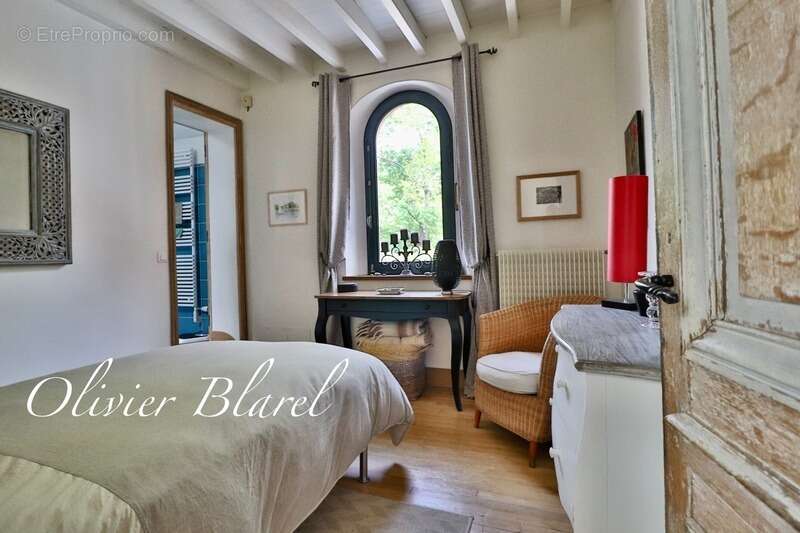 Maison à CROISSY-SUR-SEINE