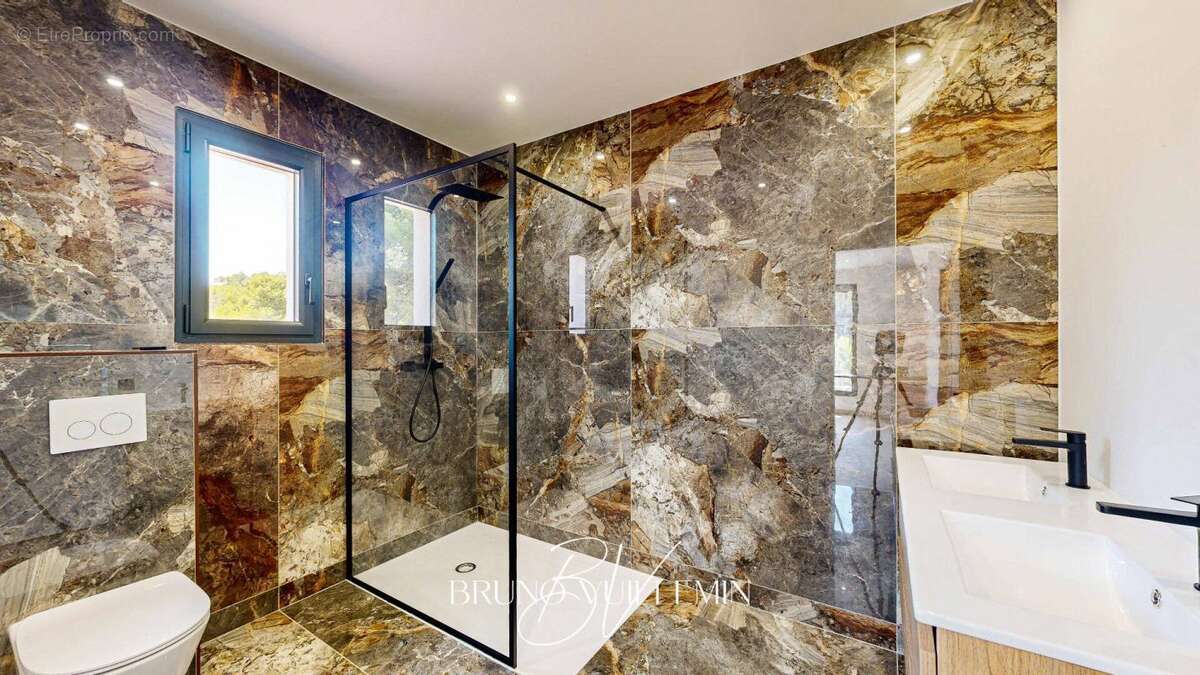 Maison à LEZIGNAN-CORBIERES