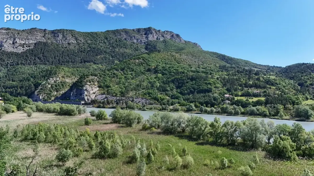 Maison à ossature bois avec vue panoramique, terrain de 1 077 m² et vaste carport - photo 6