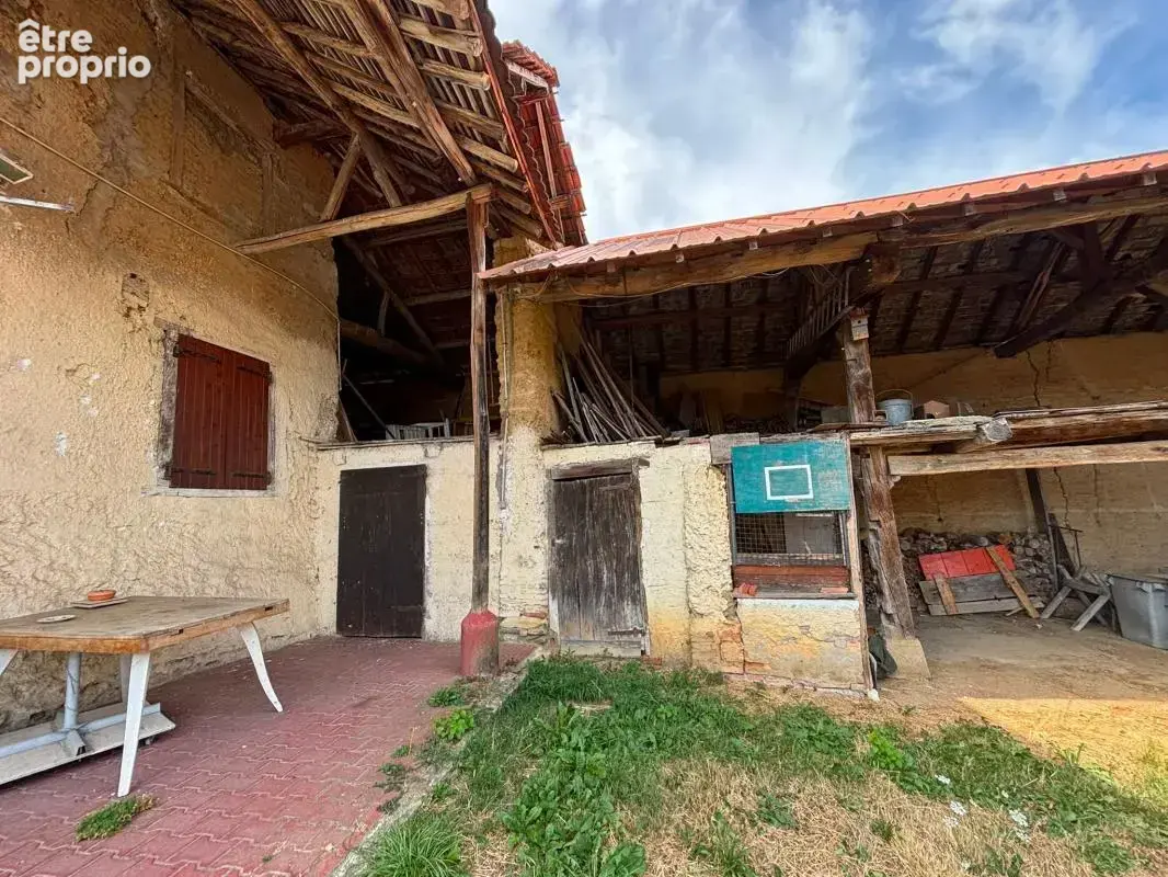 A vendre maison a rénover a faverges de la tour (38110) - photo 12