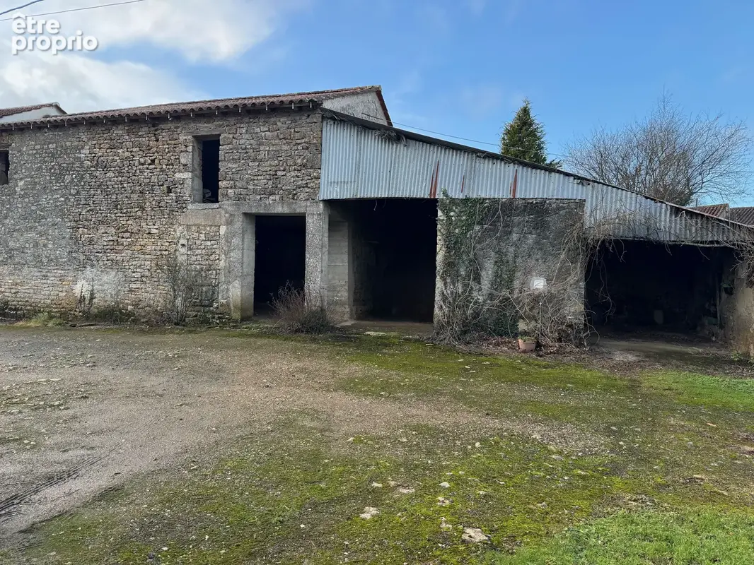 Maison 7 pièces 124 m² à vendre à La Chapelle-Themer (85210) - photo 9
