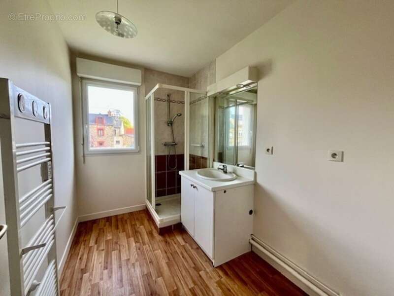 Appartement T3 72 m2, RDC -  PLEURTUIT centre - photo 7
