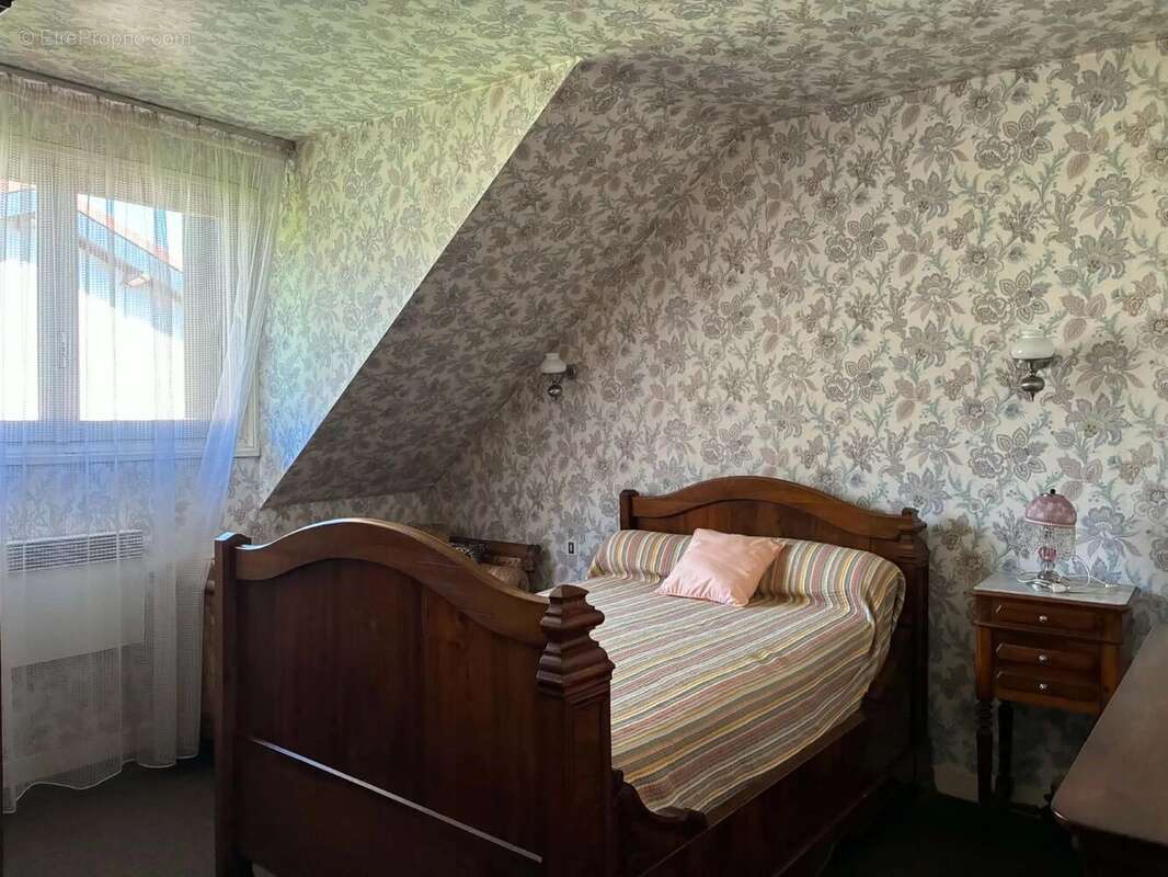 DURTOL – Maison familiale de 143,5 m² avec jardin arboré - photo 9