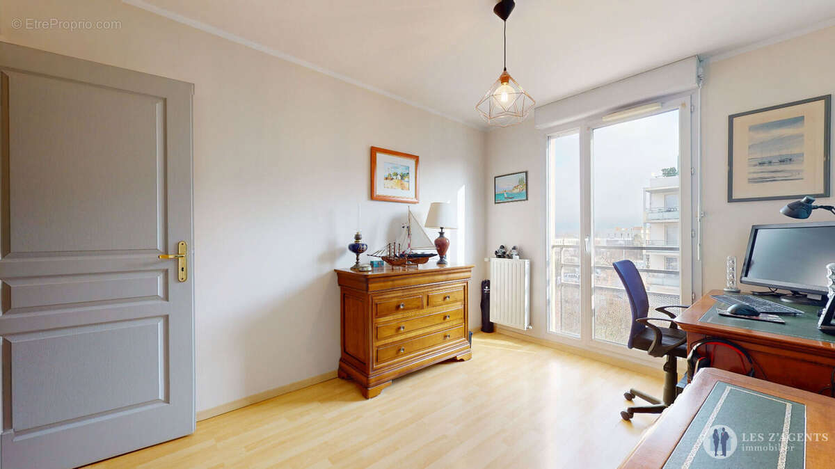 Appartement à ECHIROLLES